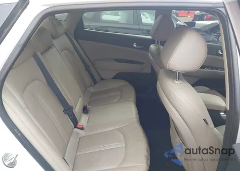 2018 Kia Optima Ex z USA, uszkodzony, nr VIN 5XXGU4L39JG223895